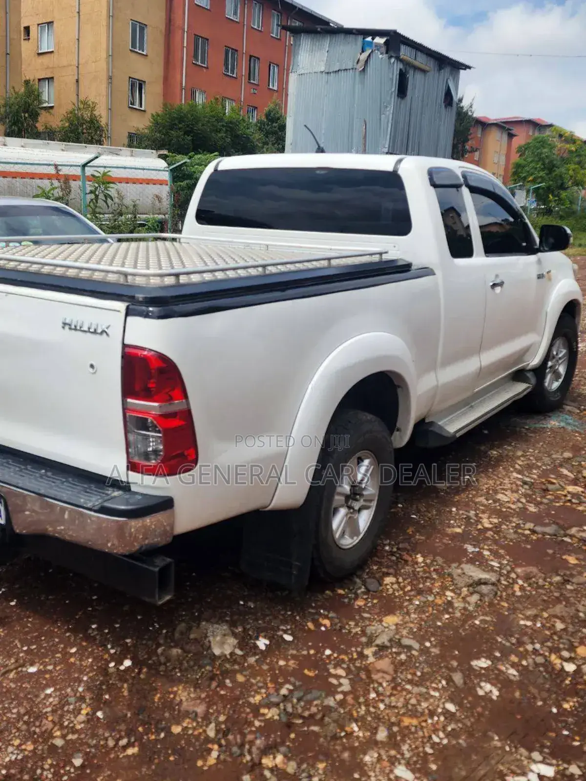 Toyota Hilux 2014 White