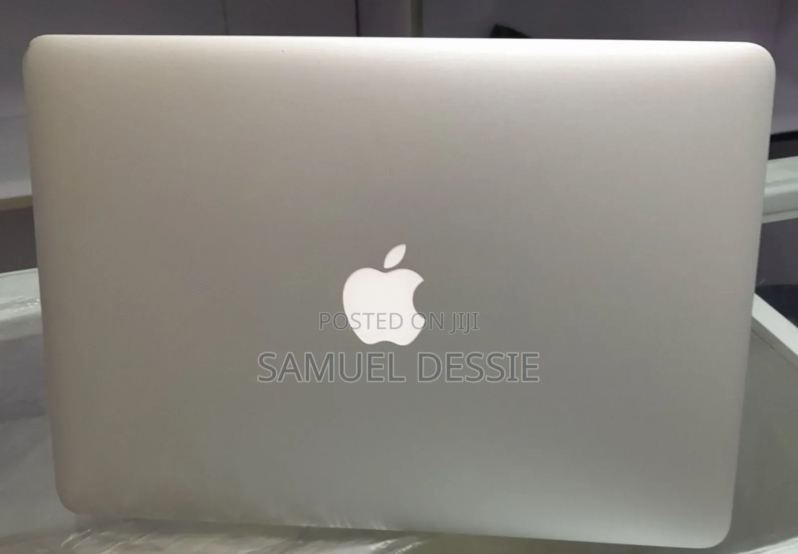 New Laptop Apple MacBook Air 2015 8GB Intel Core I5 SSD 256GB