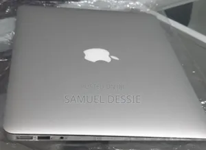 New Laptop Apple MacBook Air 2015 8GB Intel Core I5 SSD 256GB