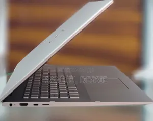 New Laptop Dell Inspiron 15 16GB Intel Core I7 SSD 512GB