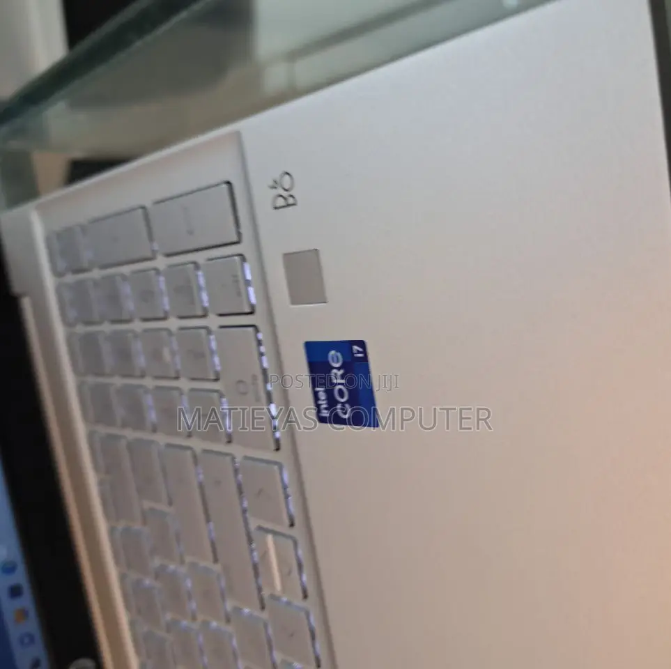 New Laptop HP Pavilion 15 16GB Intel Core I5 SSD 256GB