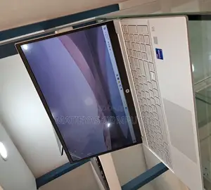 New Laptop HP Pavilion 15 16GB Intel Core I5 SSD 256GB