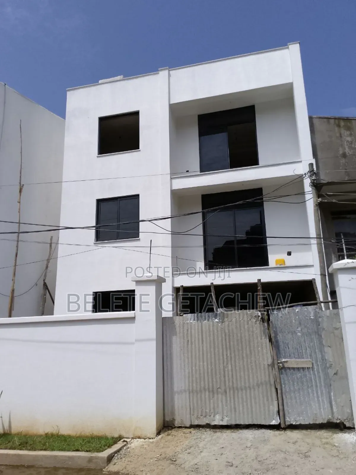 5bdrm House in Gerji, B+G+Terrace, Bole for sale
