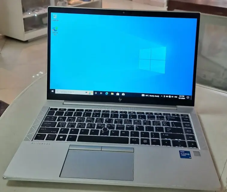 New Laptop HP EliteBook 840 8GB Intel Core I5 SSD 256GB