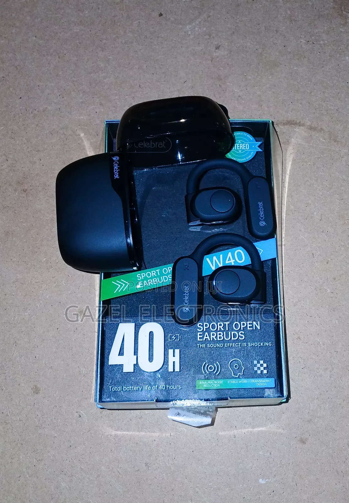 Celebrat W40 Sport Open Buds