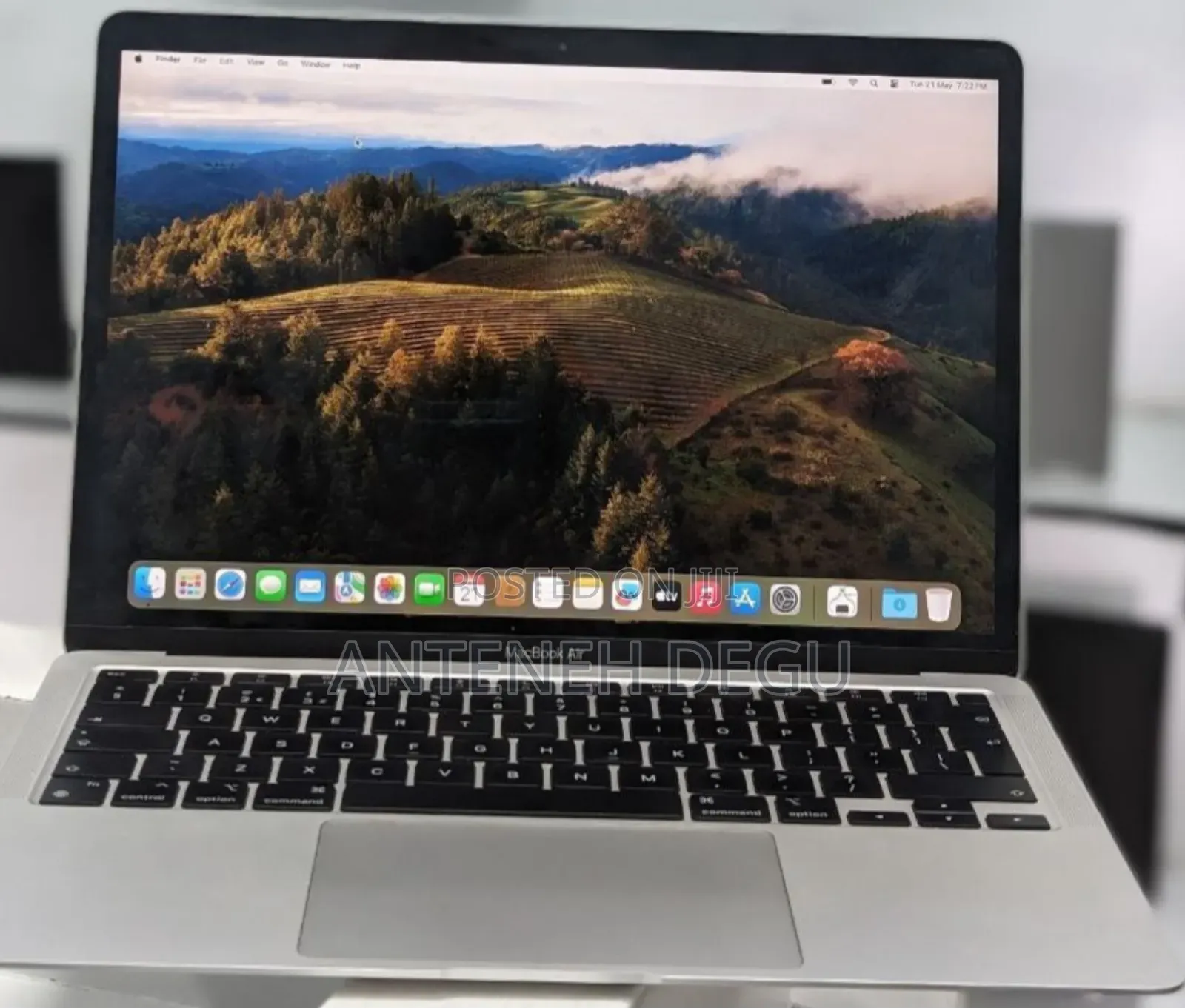 New Laptop Apple MacBook Air 2020 M1 16GB Apple M1 SSD 512GB