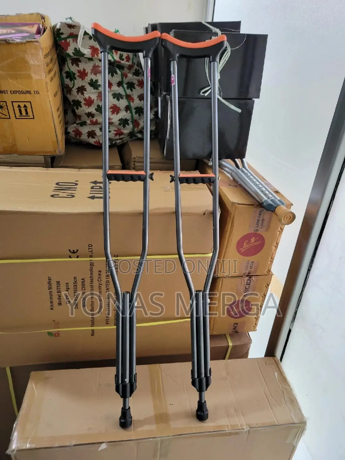 Crutches for Walking,1 Pair/Black፪$Crutches፱§ክራንች፶∞Kranch