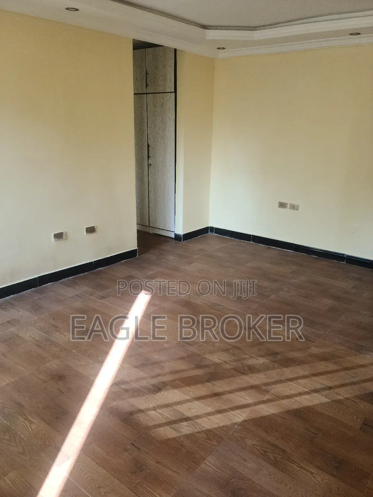 1bdrm Condo in Eagle Broker, Yeka for sale