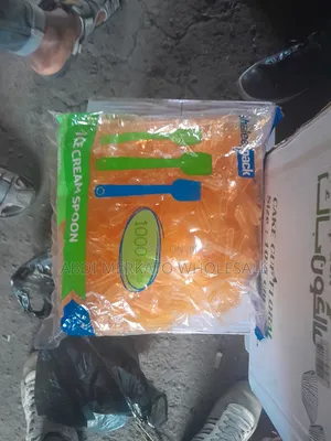 ያያስክሬም መንኪያ