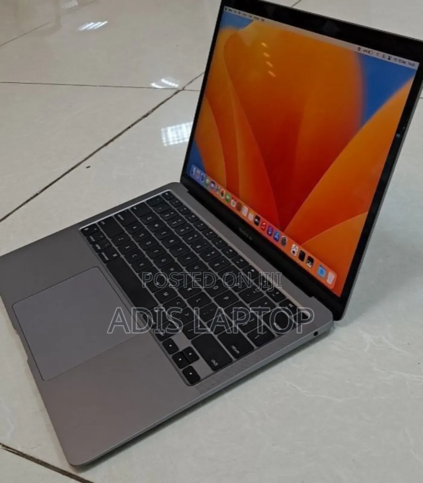 New Laptop Apple MacBook Air 2020 M1 8GB Apple M1 SSD 256GB