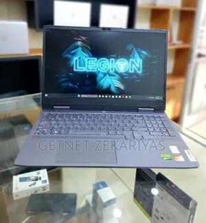 New Laptop Lenovo LOQ 15IRH8 16GB AMD Ryzen 7 SSD 512GB