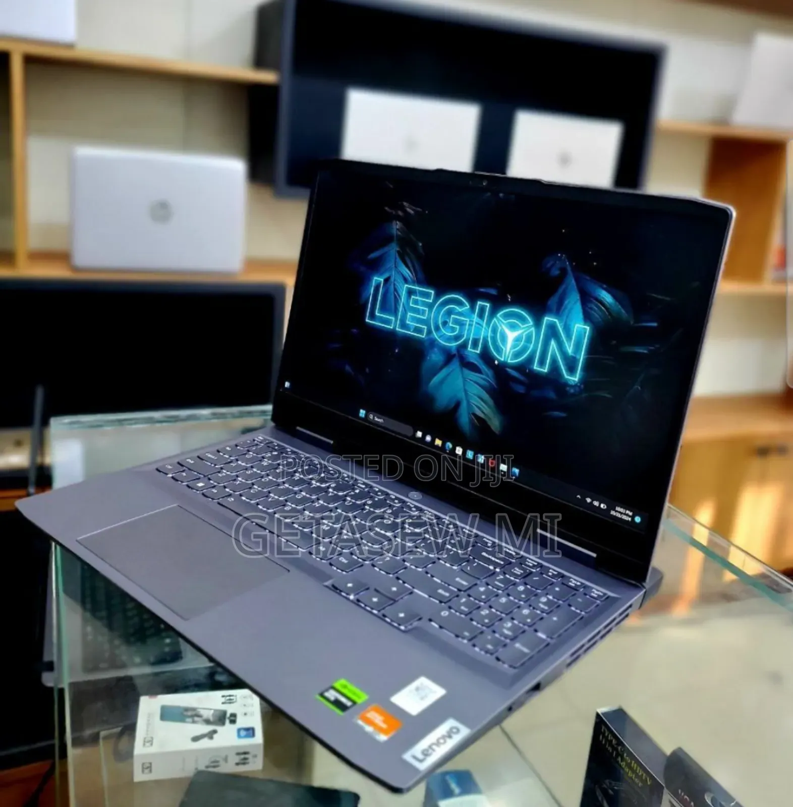 New Laptop Lenovo LOQ 15IRH8 6GB AMD Ryzen 7 SSD 512GB