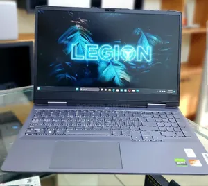 New Laptop Lenovo LOQ 15IRH8 6GB AMD Ryzen 7 SSD 512GB