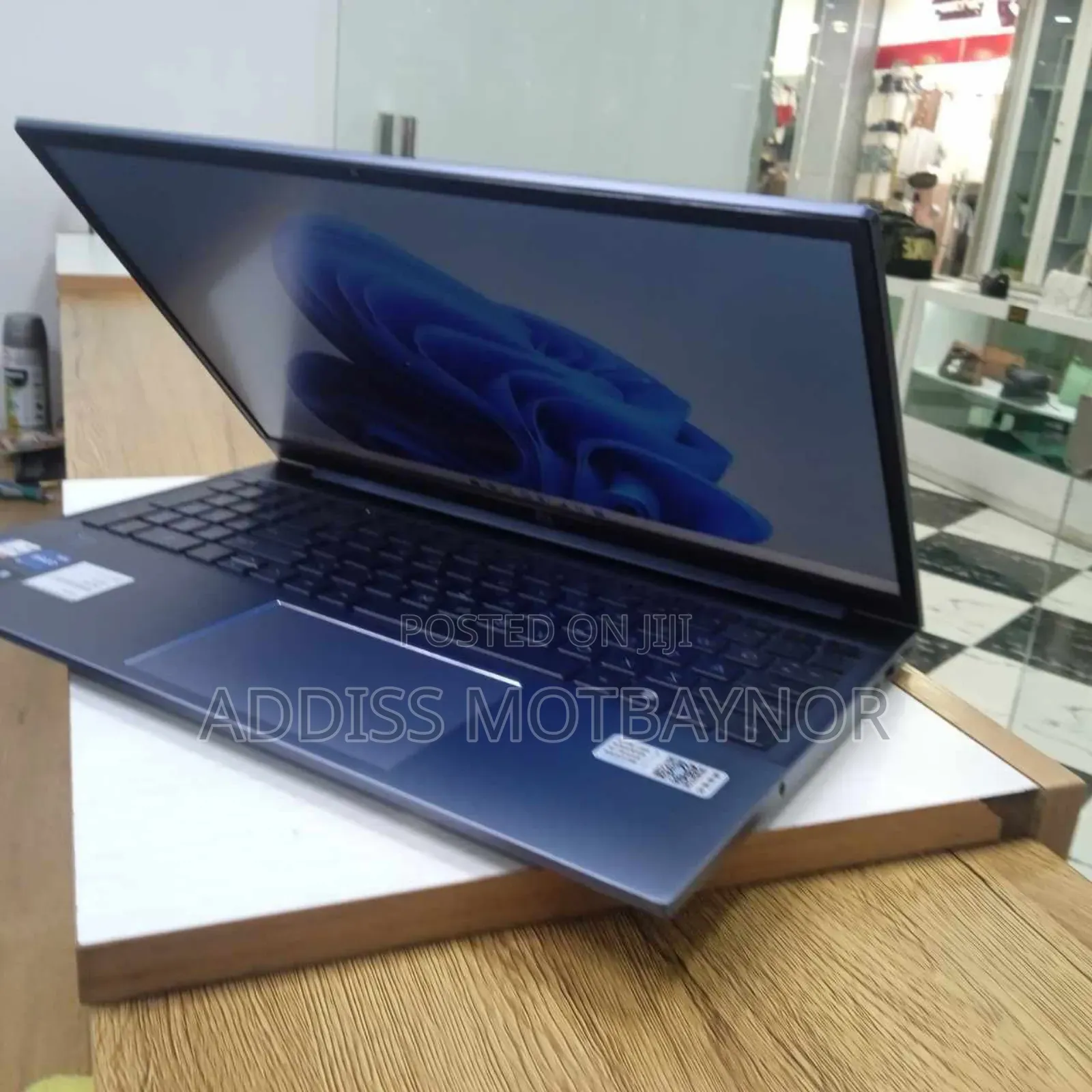 New Laptop HP EliteBook 840 16GB Intel Core I7 SSD 512GB