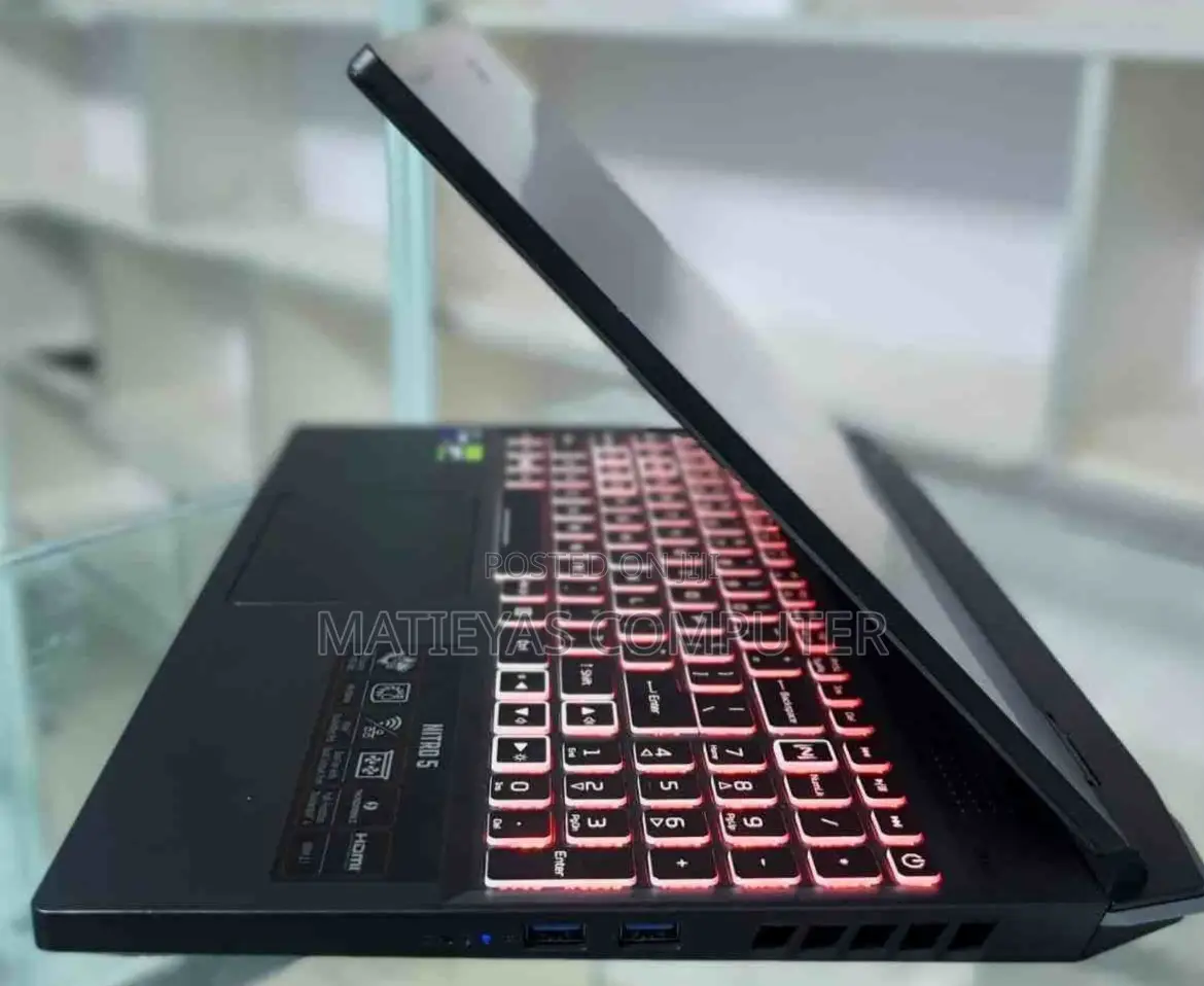 New Laptop Acer Nitro 5 16GB Intel Core I9 SSD 512GB