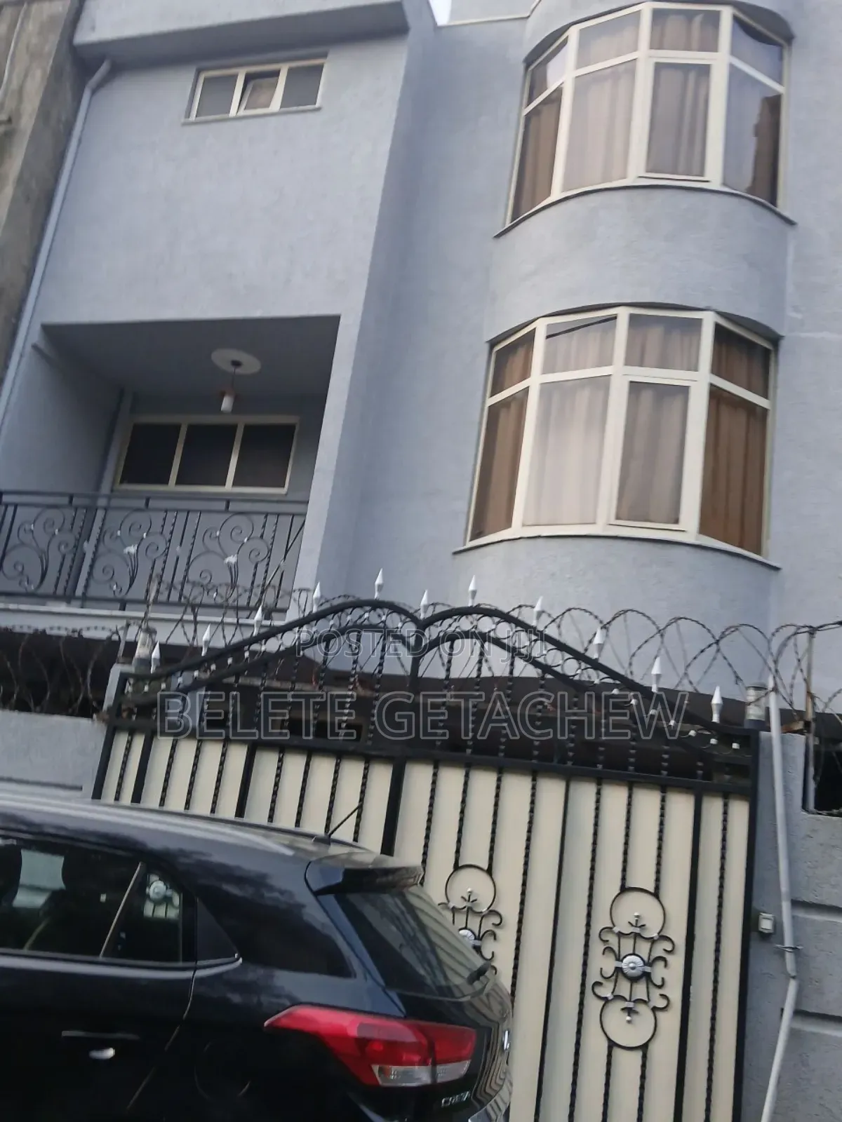 5bdrm House in Semit Fyelbet, G+2, Bole for sale