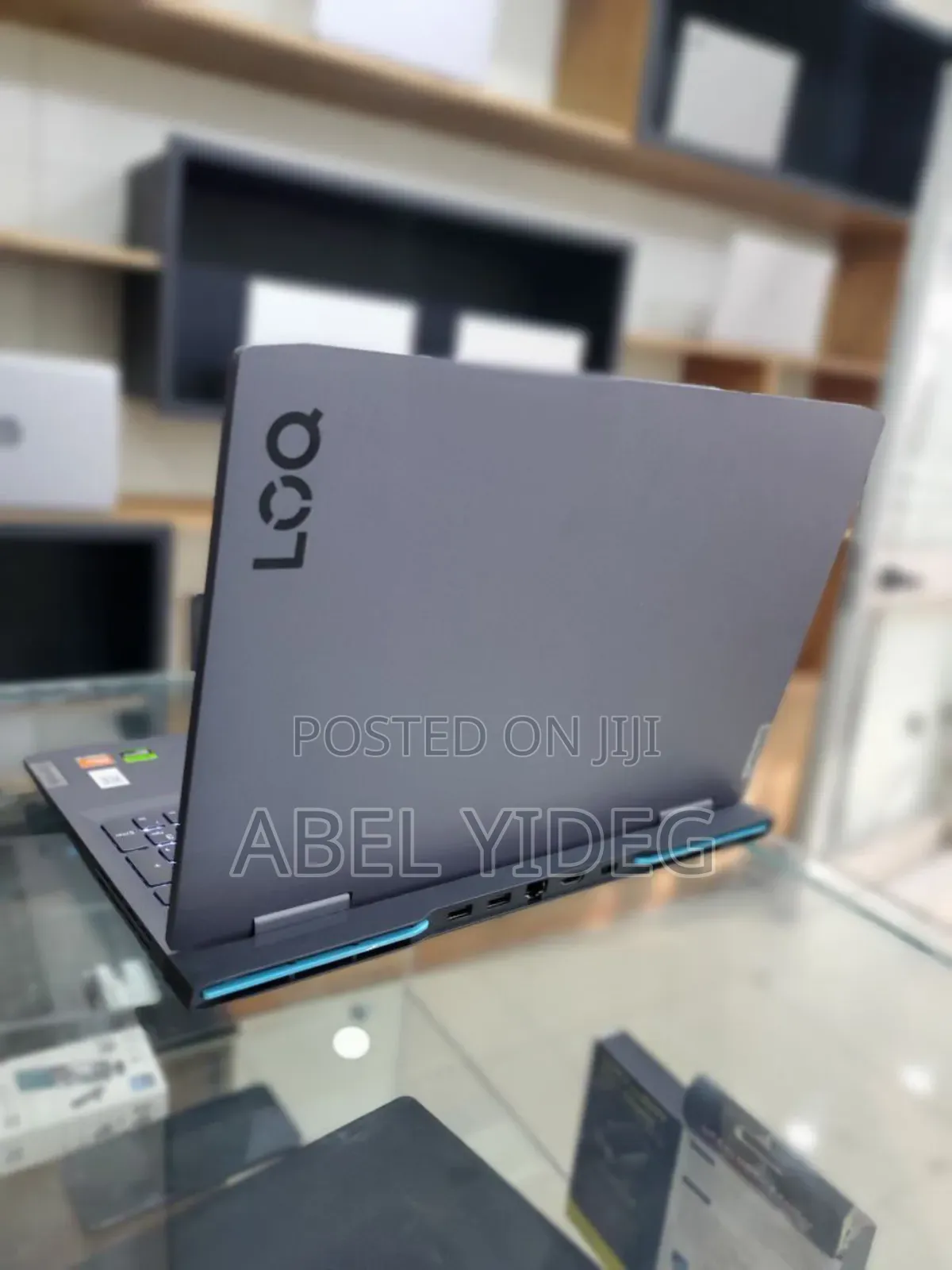 New Laptop Lenovo LOQ 15IRH8 16GB AMD Ryzen 7 SSD 512GB