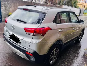 Hyundai Creta 2019 Silver