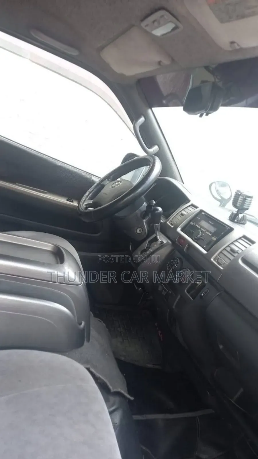 Toyota HiAce 2007 Silver