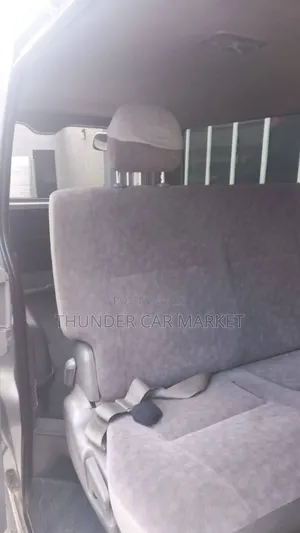 Toyota HiAce 2007 Silver