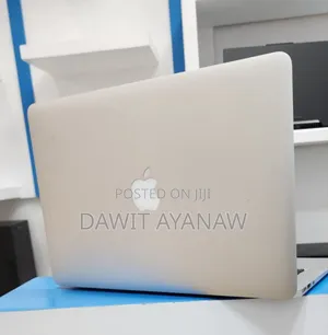 New Laptop Apple MacBook Air 2015 8GB Intel Core I5 SSD 128GB