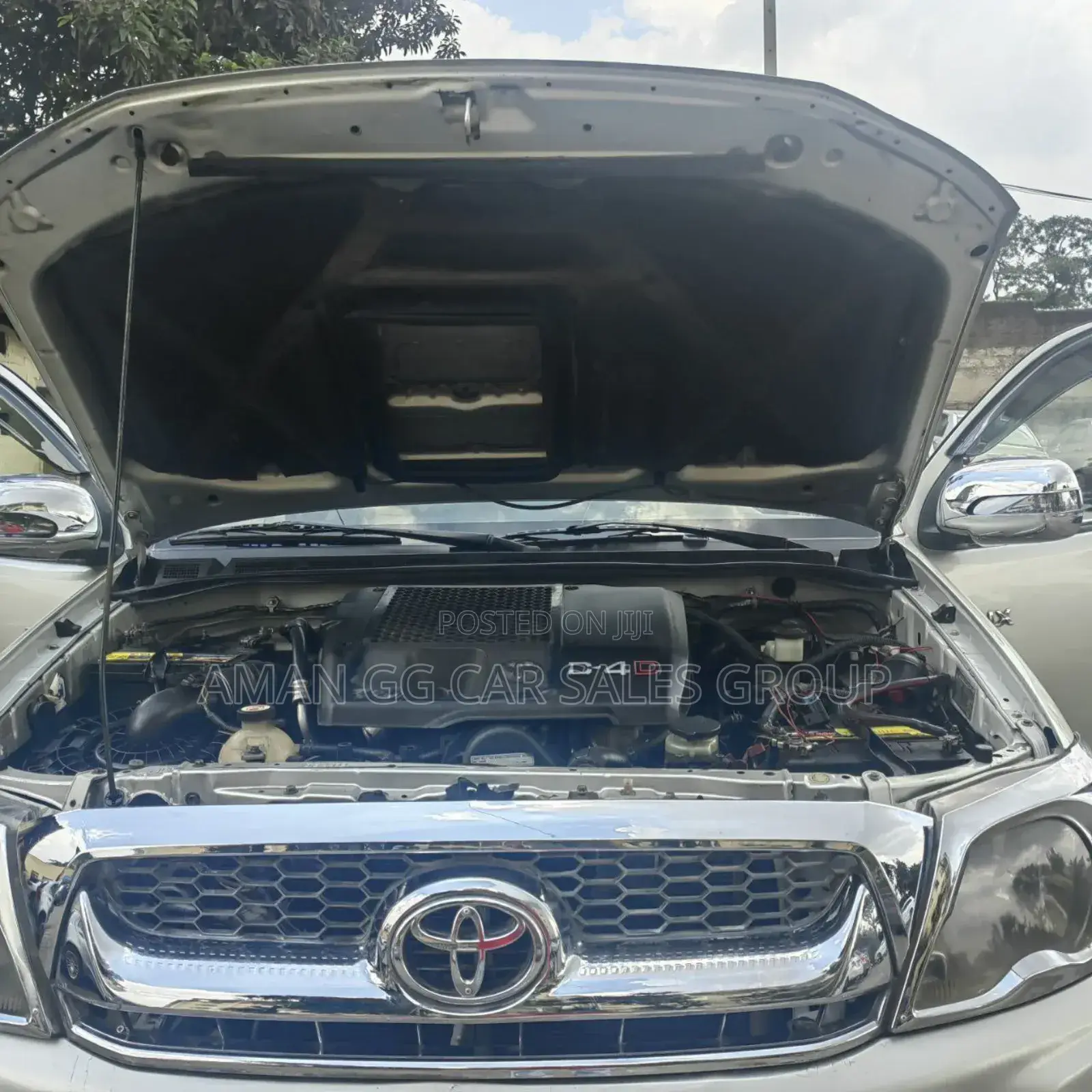 Toyota Hilux 2010 Silver