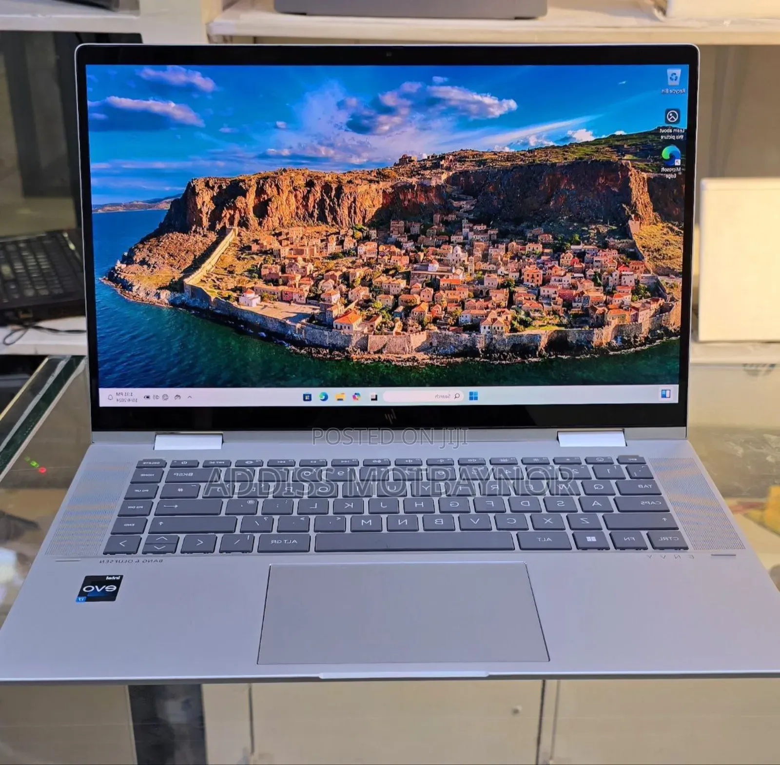 New Laptop HP Envy X360 16GB Intel Core I7 SSD 1T