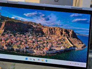 New Laptop HP Envy X360 16GB Intel Core I7 SSD 1T