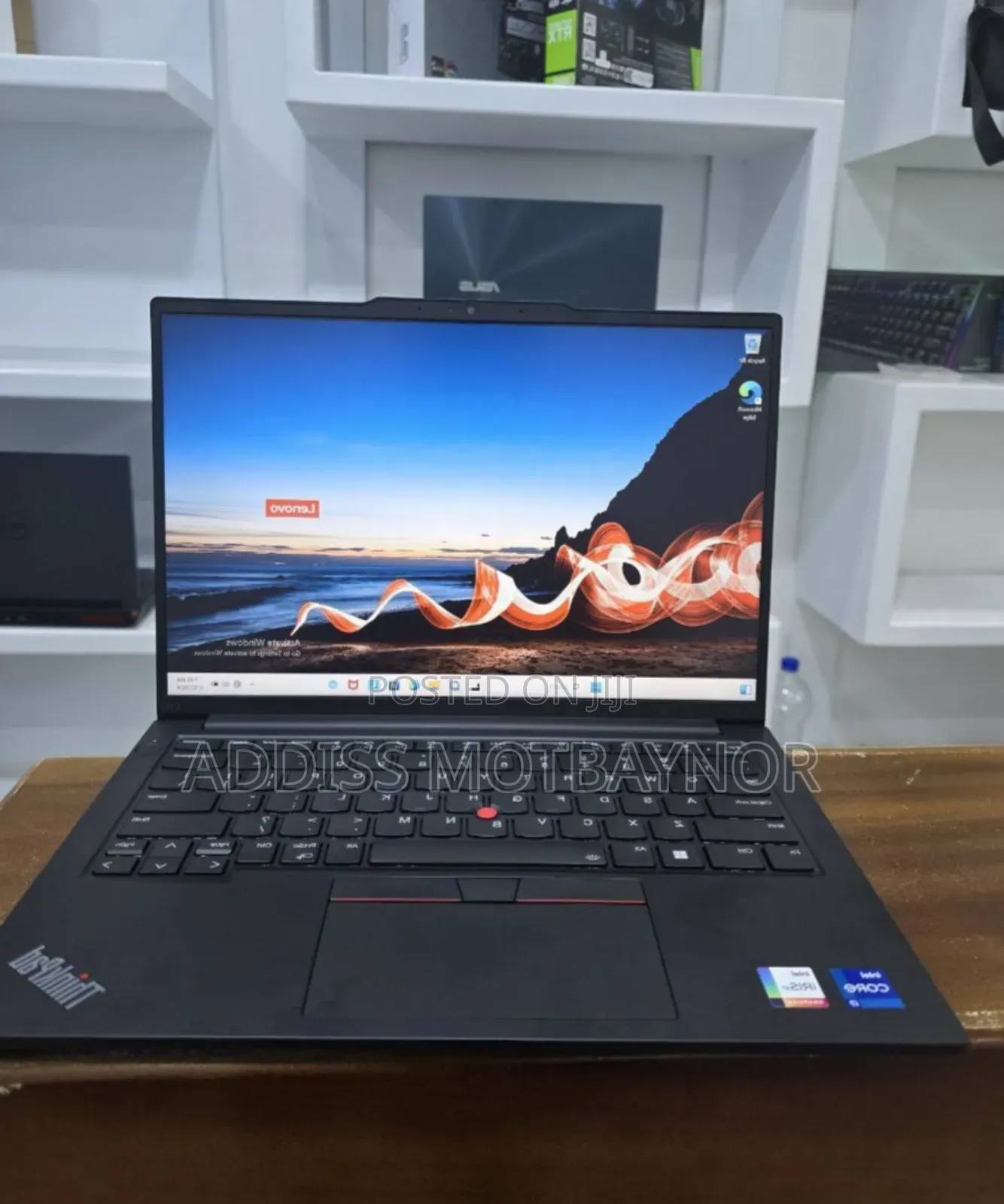 New Laptop Lenovo ThinkPad Yoga 16GB Intel Core I7 SSD 512GB