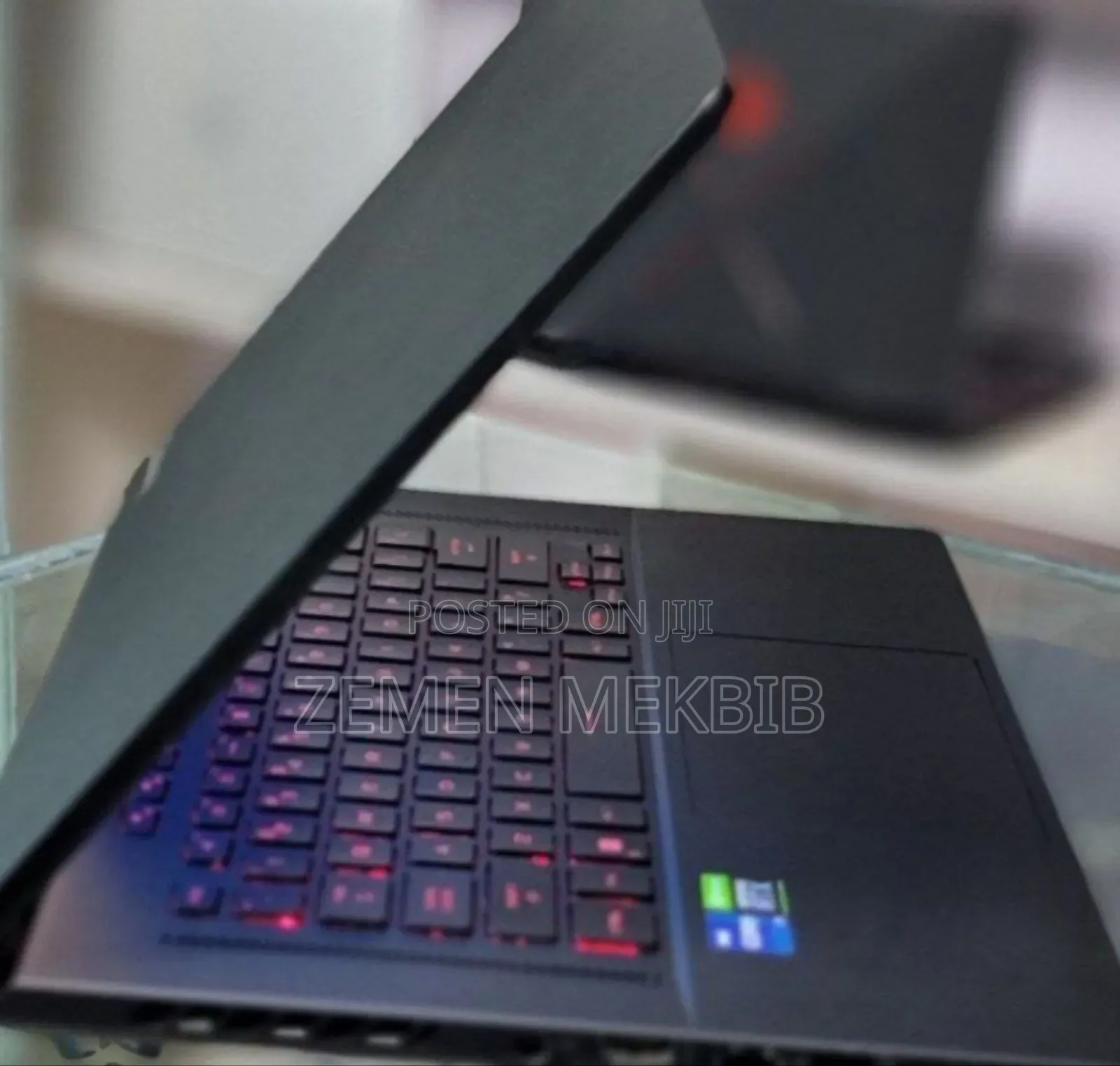 New Laptop Asus ROG Strix G15 16GB AMD Ryzen 7 SSD 1T