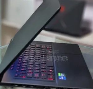 New Laptop Asus ROG Strix G15 16GB AMD Ryzen 7 SSD 1T
