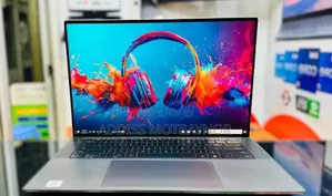 New Laptop Dell Inspiron 15 32GB Intel Core I7 SSD 512GB