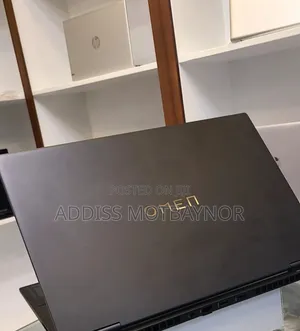 New Laptop HP Omen 17 16GB Intel Core I9 SSD 1T