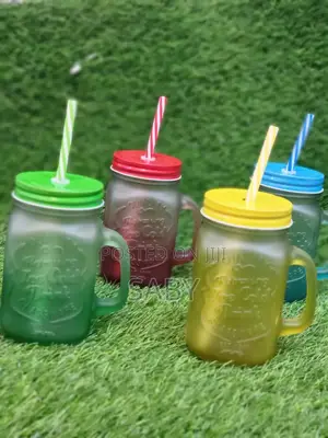 Photo - Fashionable Vintage Mason Glass Drinking Jar With Straw