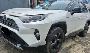 Photo - New Toyota RAV4 2024 White