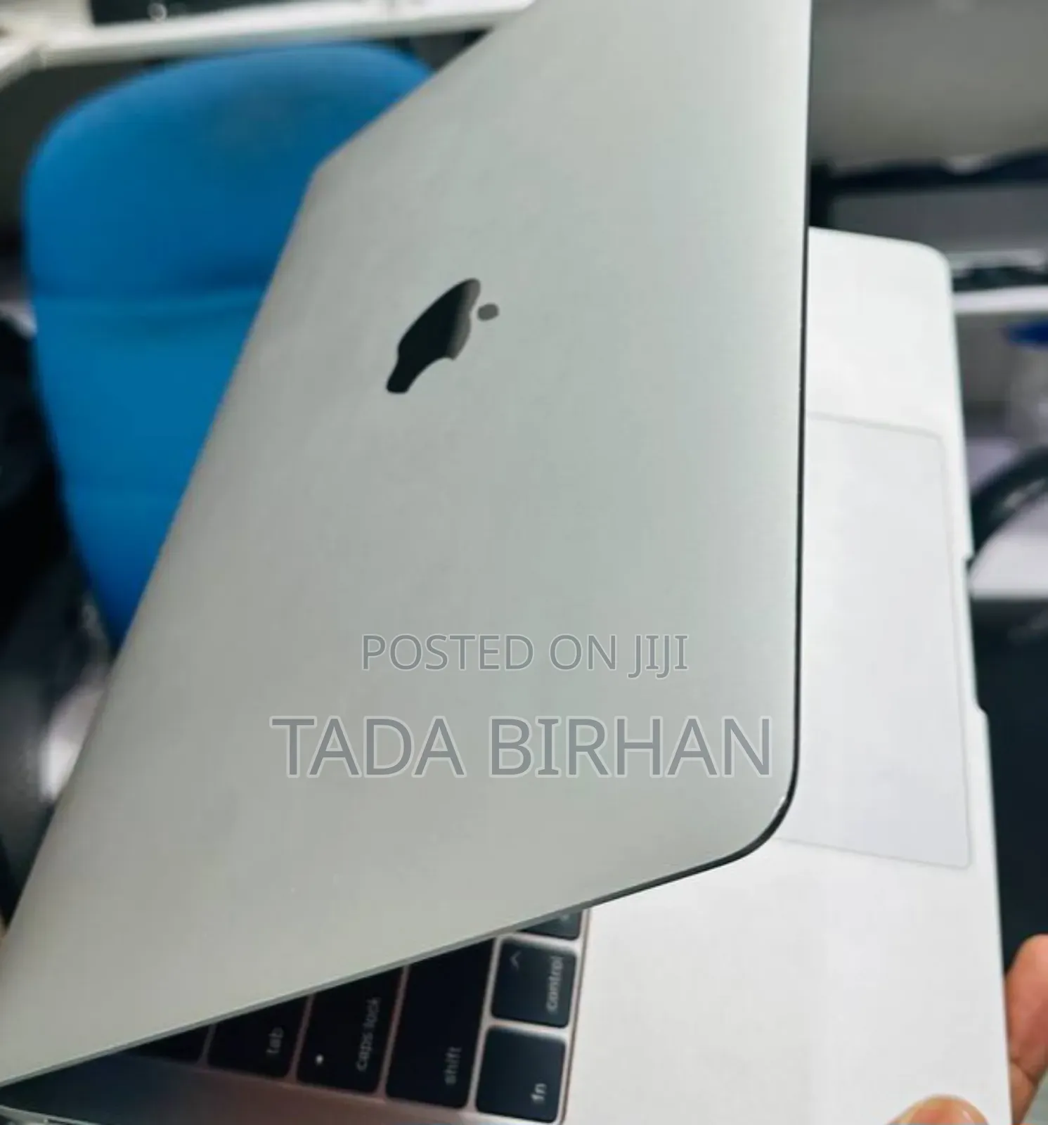 New Laptop Apple MacBook Pro 2015 16GB Intel Core I5 SSD 512GB