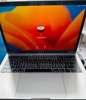 New Laptop Apple MacBook Pro 2015 16GB Intel Core I5 SSD 512GB
