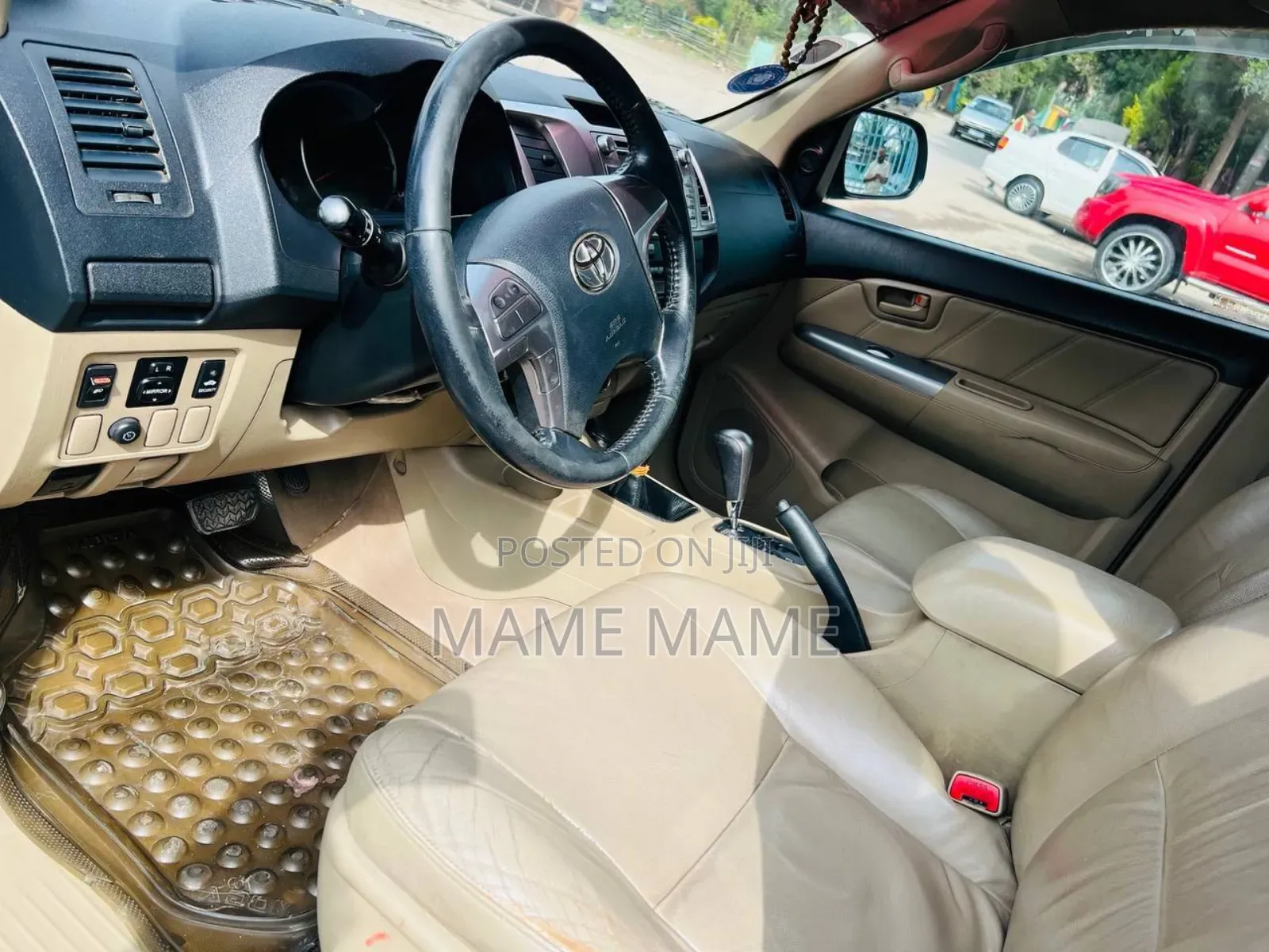 Toyota Hilux 2015 Silver