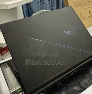 New Laptop Asus ROG Zephyrus G15 20GB Intel Core I9 SSD 1T