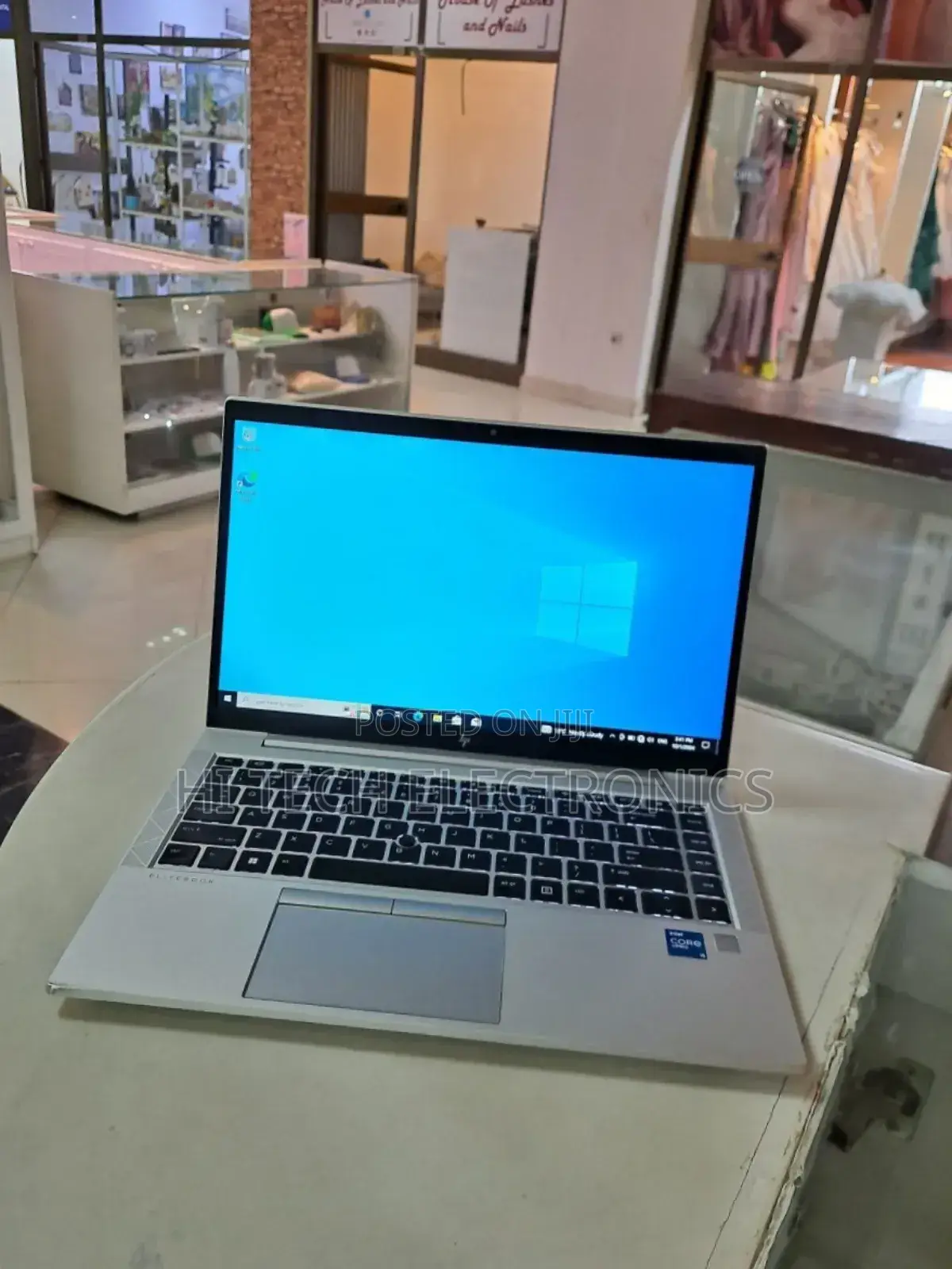 New Laptop HP EliteBook 840 8GB Intel Core I7 SSD 256GB