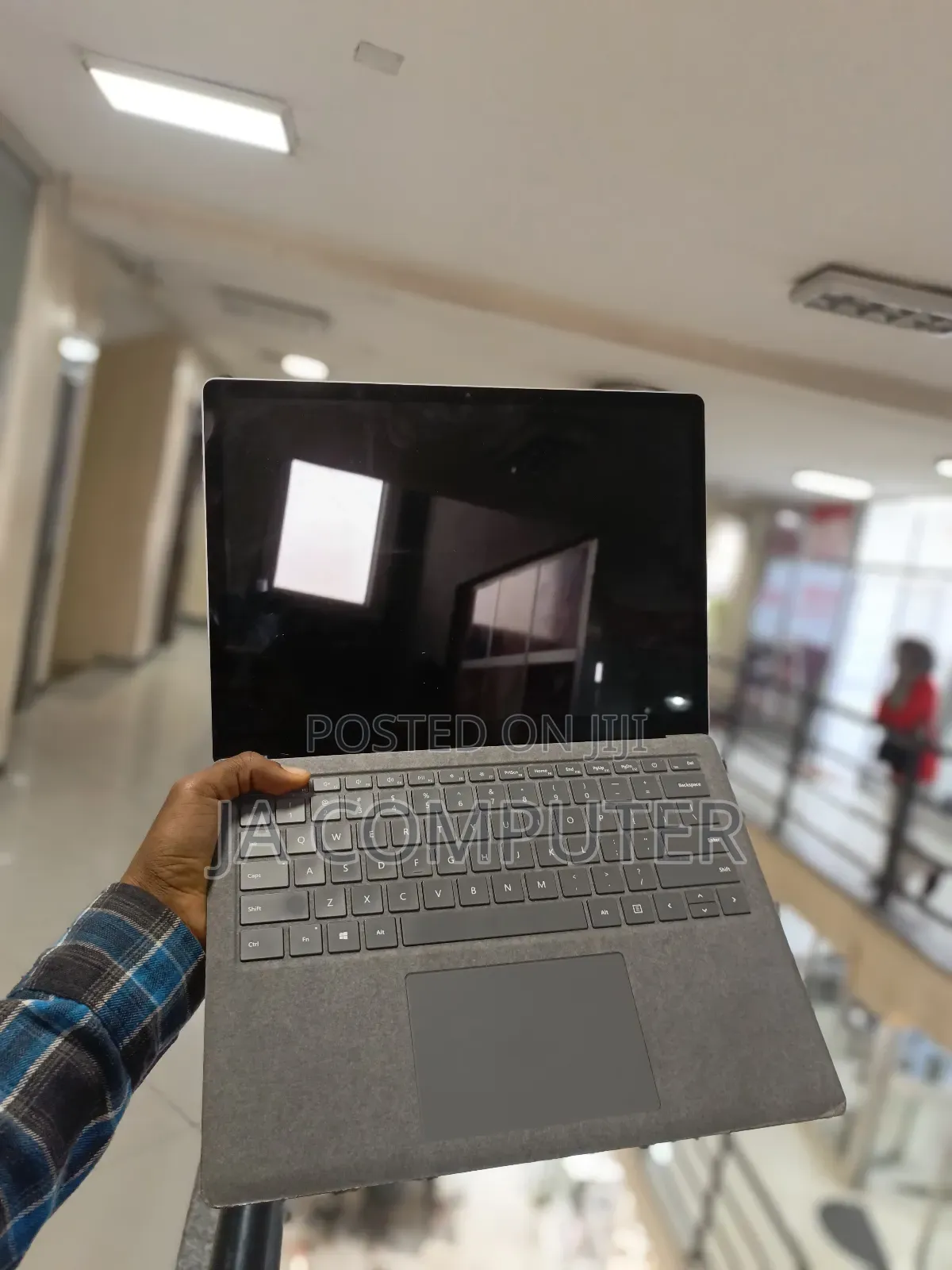 New Laptop Microsoft Surface Pro 16GB Intel Core I7 SSD 512GB