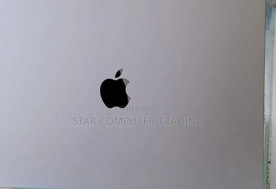 New Laptop Apple MacBook Air 2022 M2 8GB Apple M2 SSD 256GB