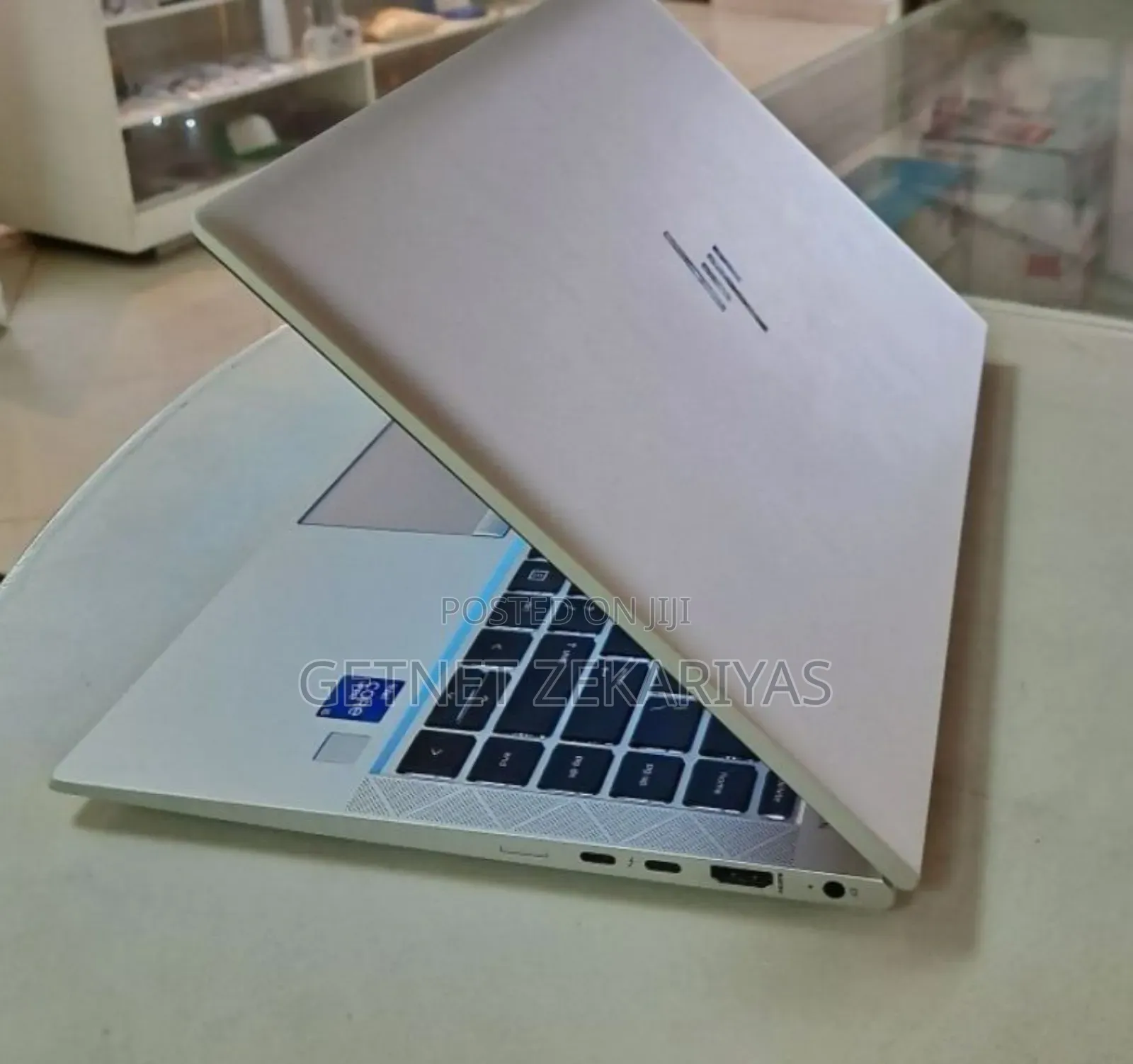 New Laptop HP EliteBook 840 G7 8GB Intel Core I5 SSD 256GB