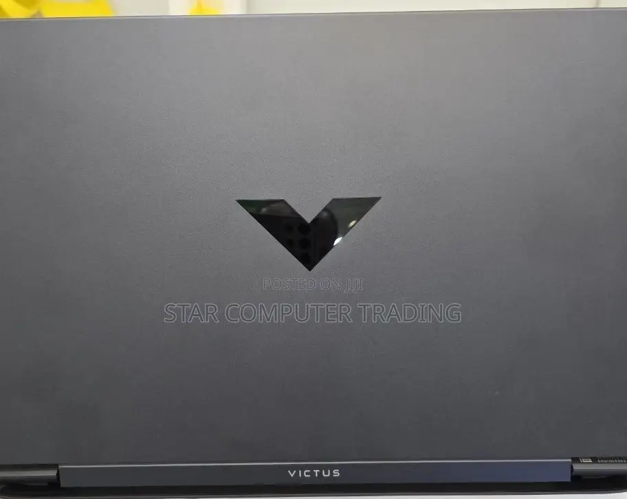 New Laptop HP Victus 15 16GB AMD Ryzen 7 SSD 1T