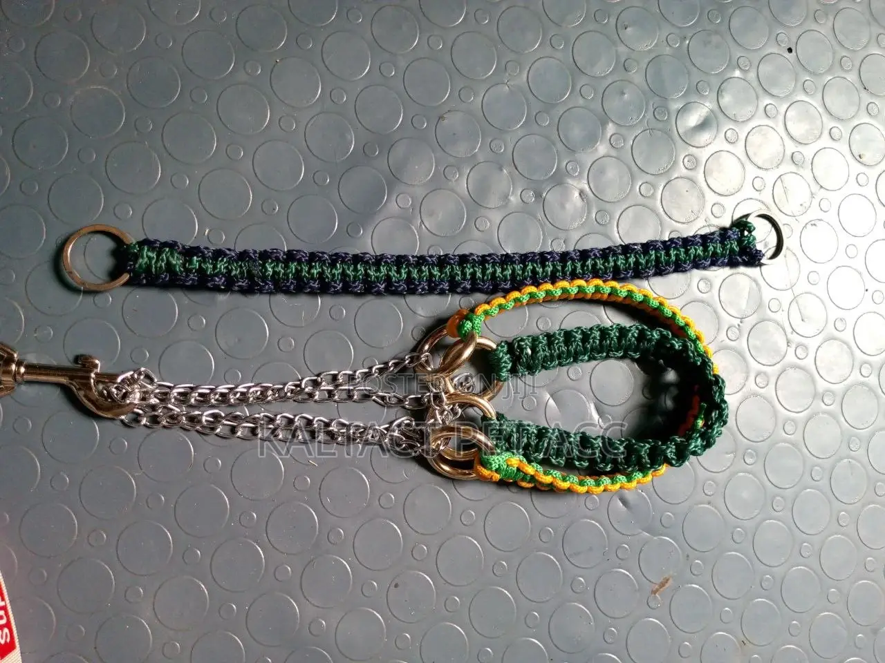 Heavy Duty Paracorde Collar and Leash