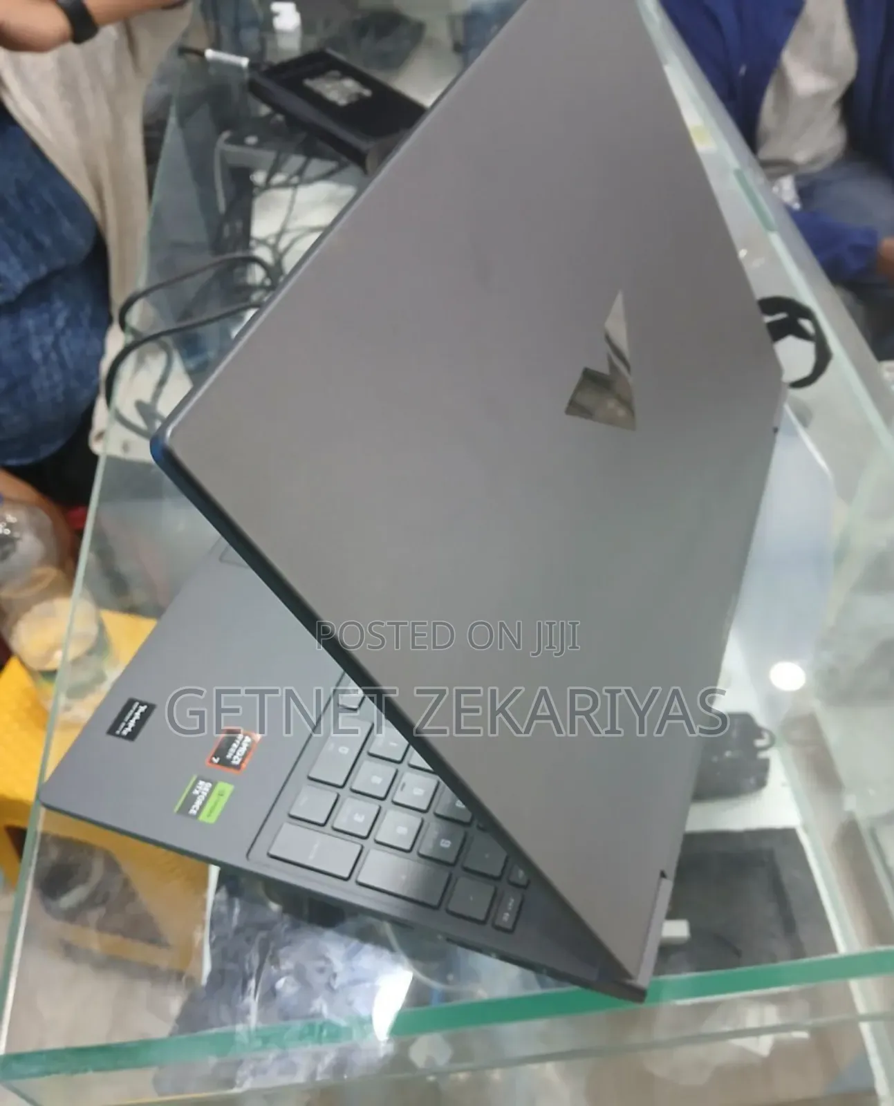 New Laptop HP Victus 16 16GB AMD Ryzen 7 SSD 1T