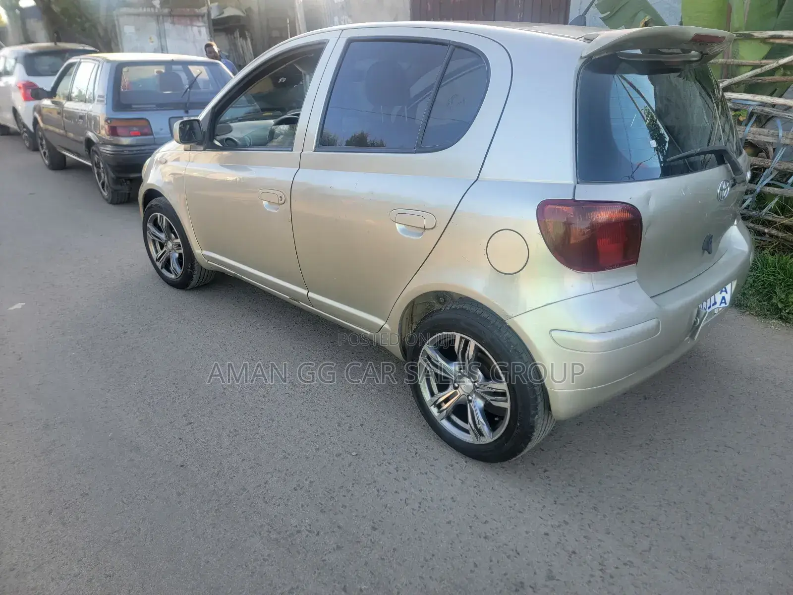 Toyota Vitz 2004 Gray