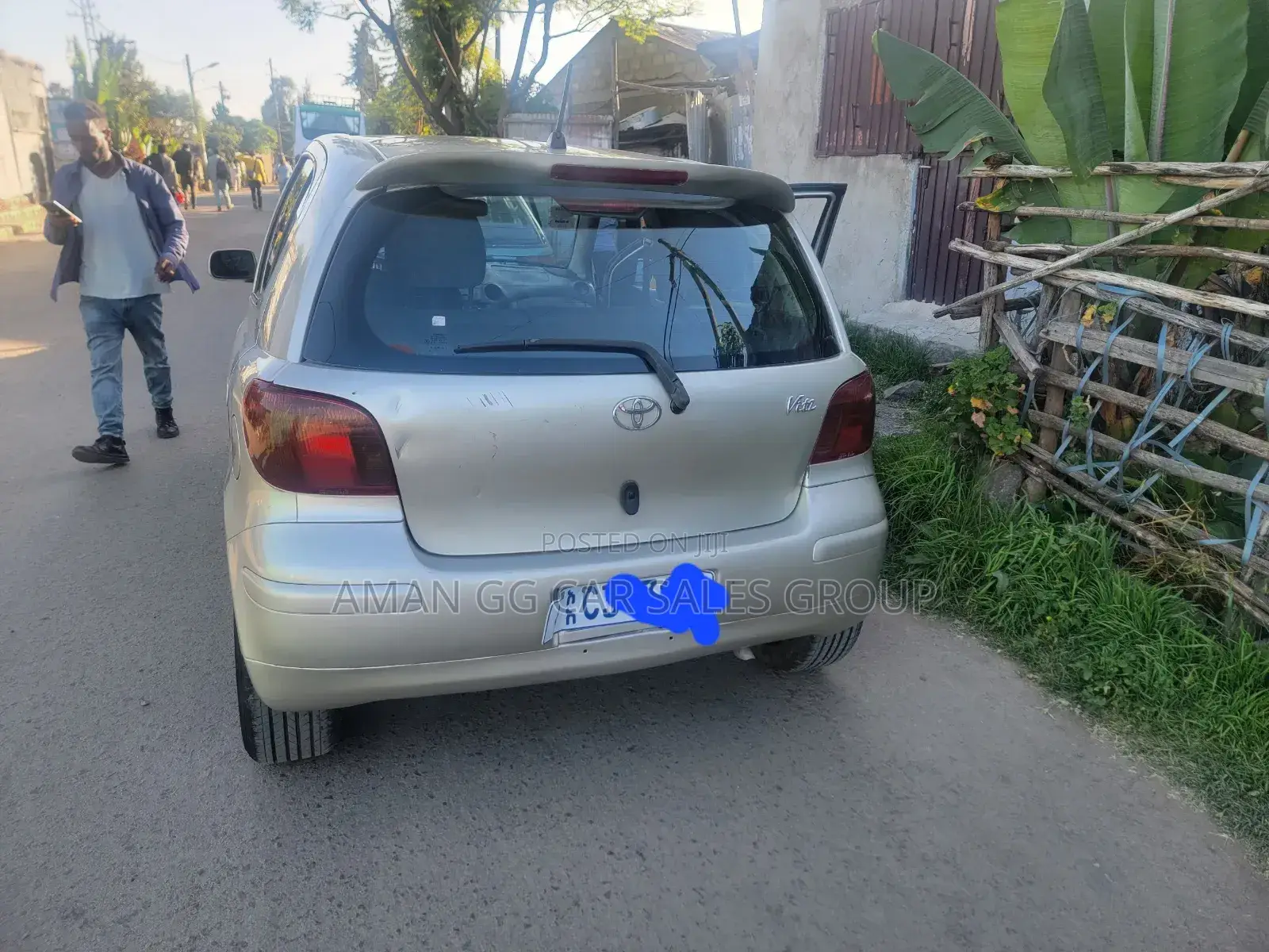 Toyota Vitz 2004 Gray