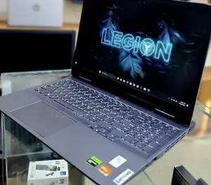 New Laptop Lenovo LOQ 15IRH8 16GB AMD Ryzen 7 SSD 512GB