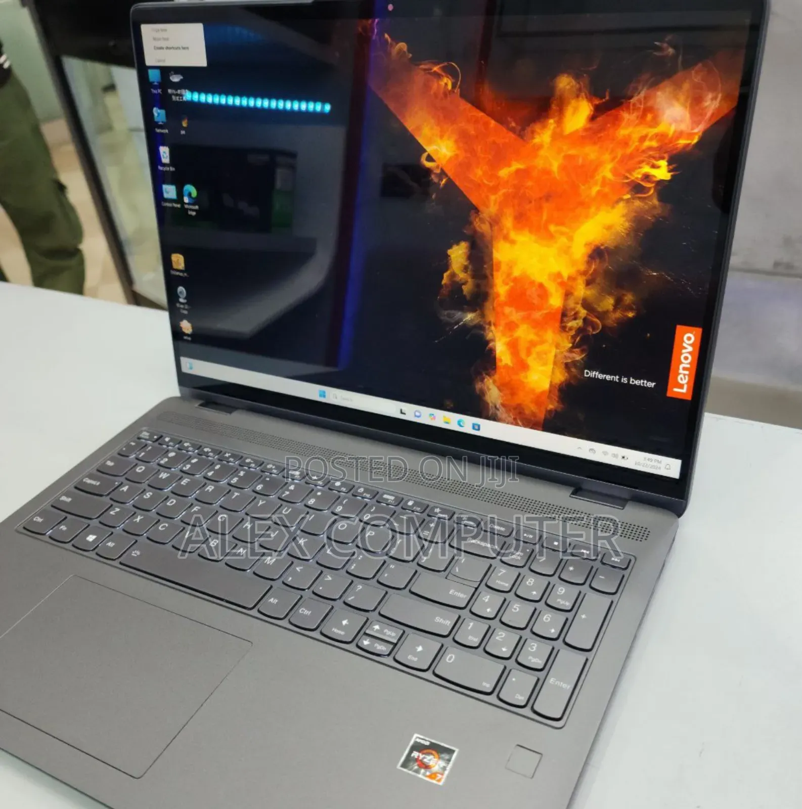 New Laptop Lenovo Flex 5 16GB AMD Ryzen 7 SSD 1T